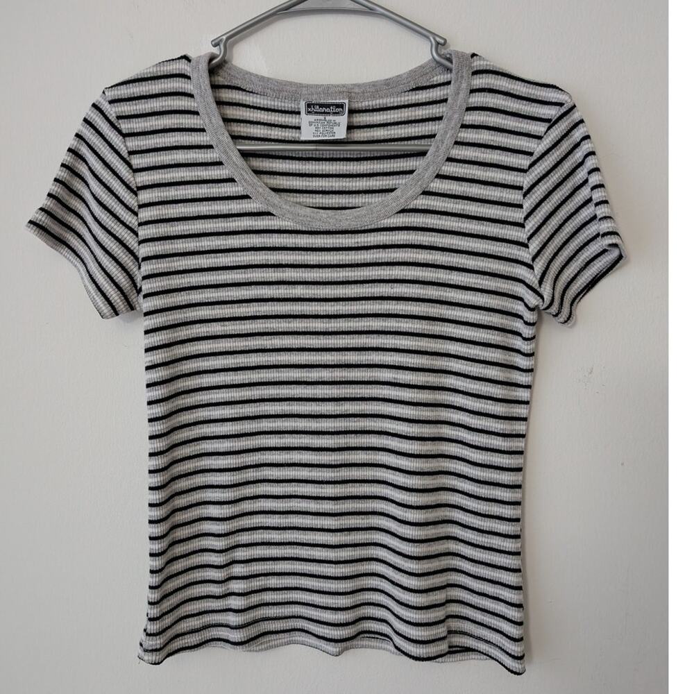 xhilaration vintage top